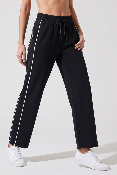Zivame Knit Poly Athleisure Wide Leg Pants - Tap Shoe — image 2